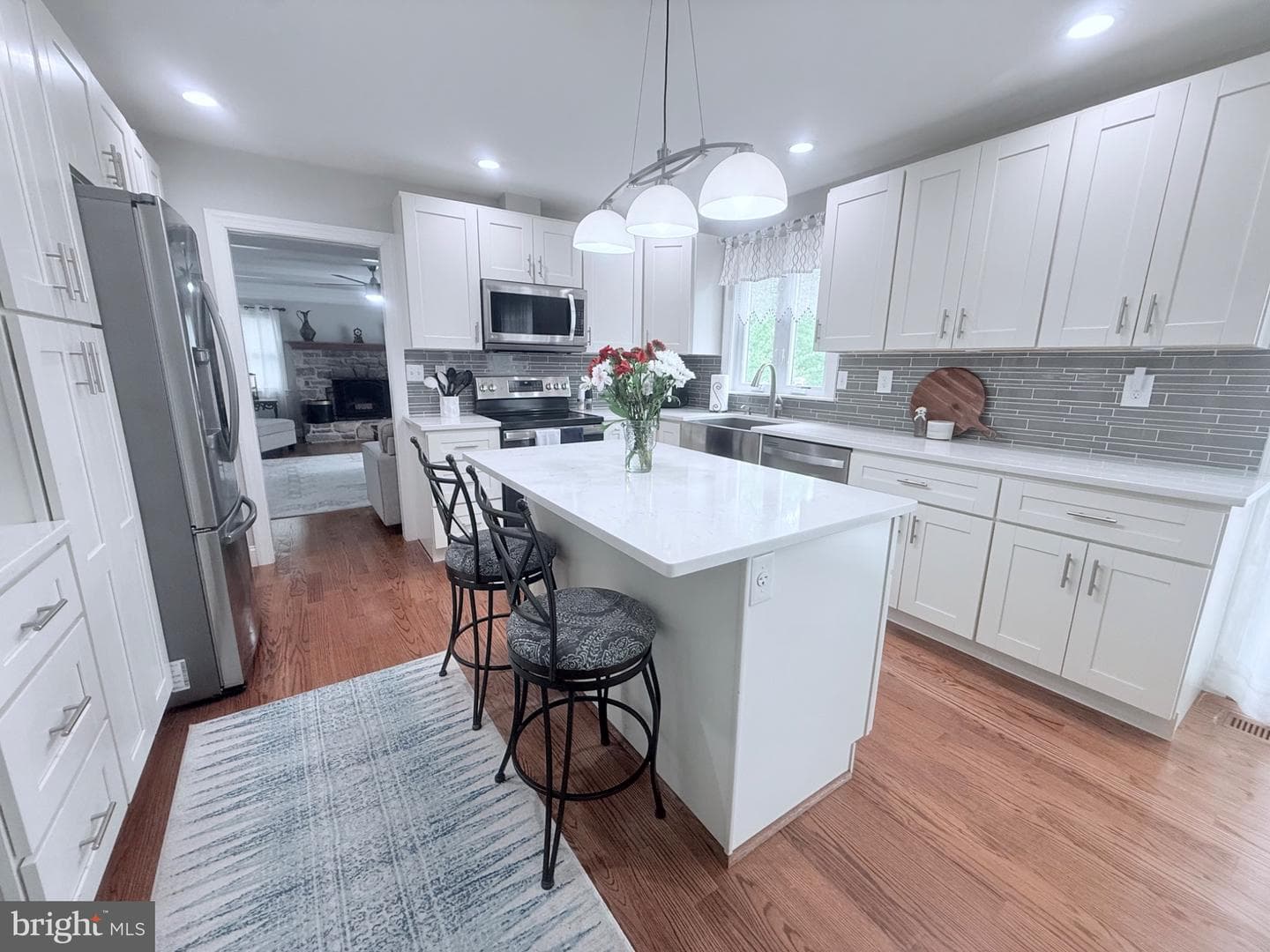 501 Stanford Road photo 23