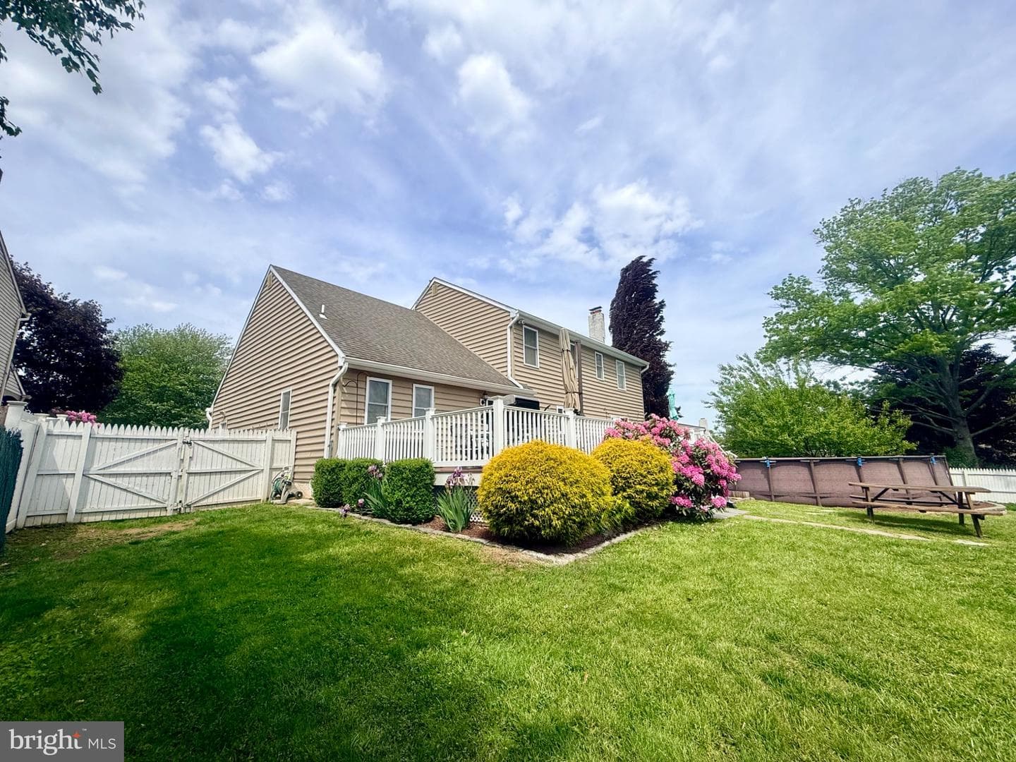 501 Stanford Road photo 72