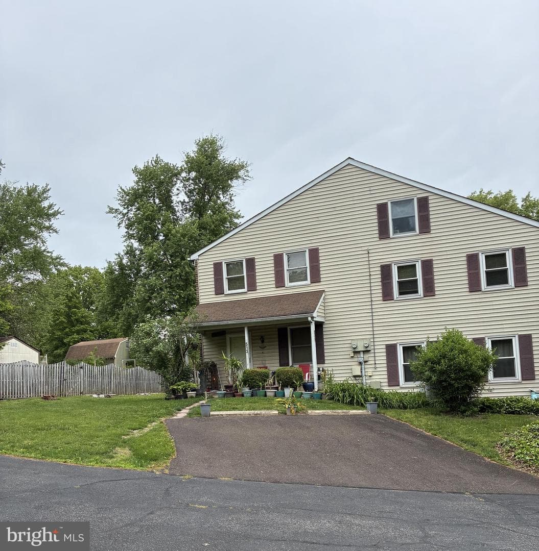 513 Hickory Lane, Sellersville