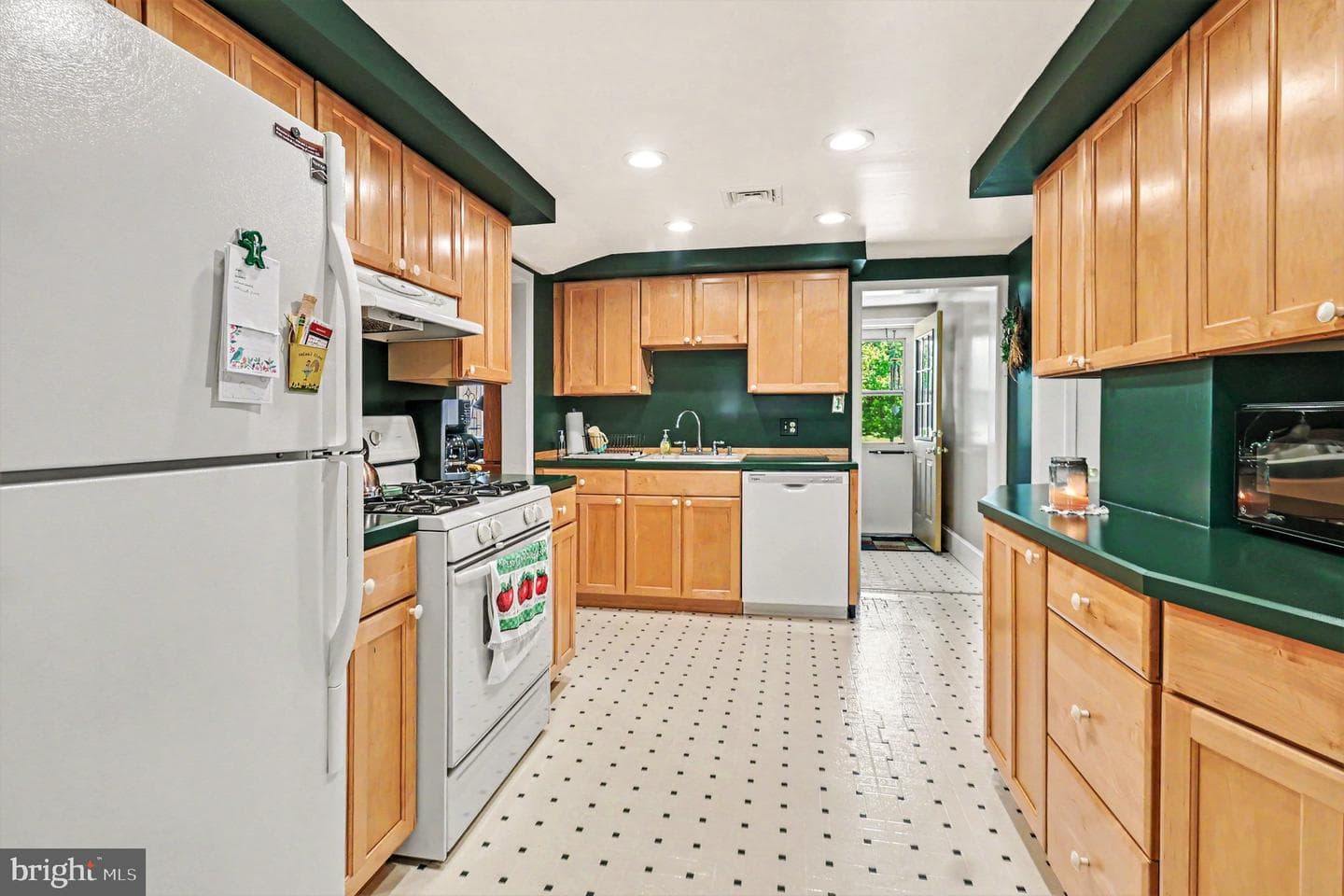 1345 Bristol Road photo 13