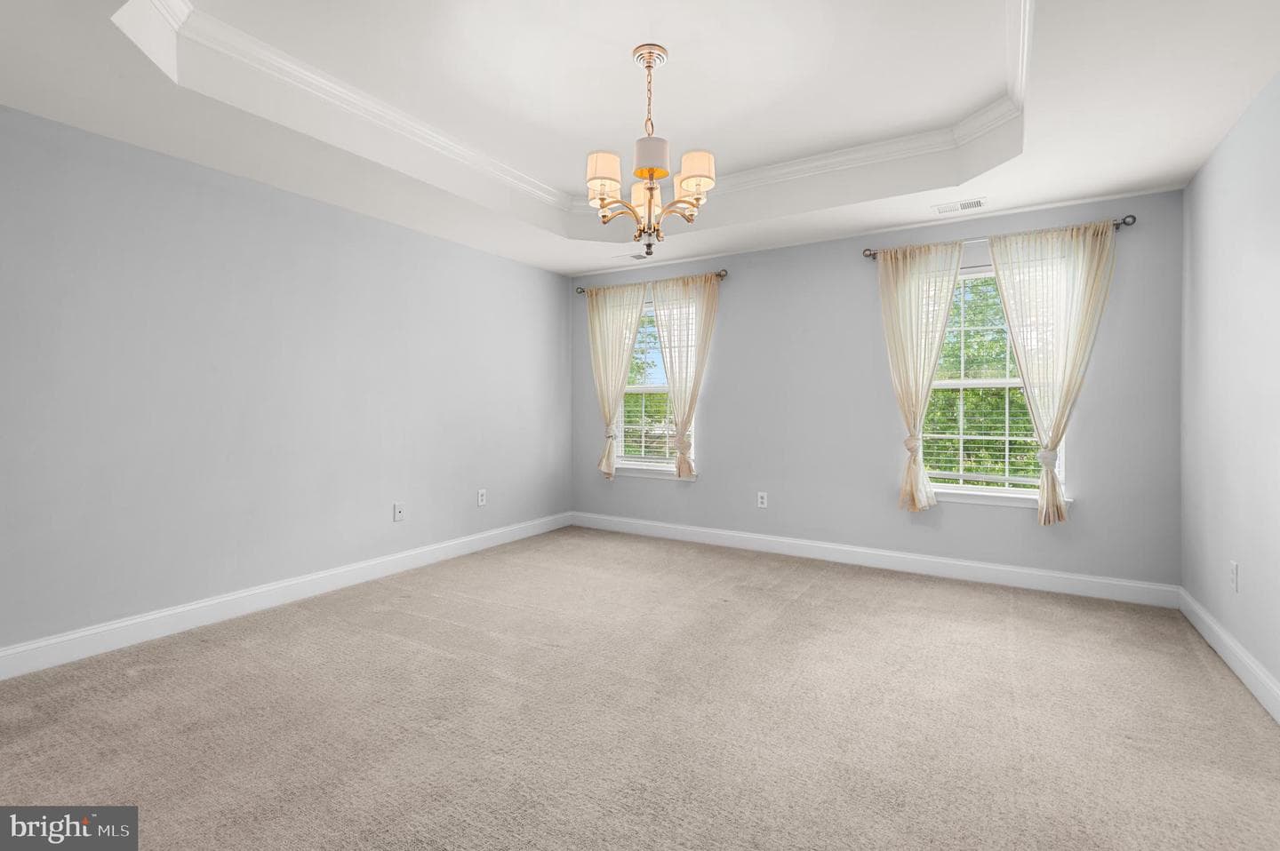 412 Arbor Boulevard photo 8