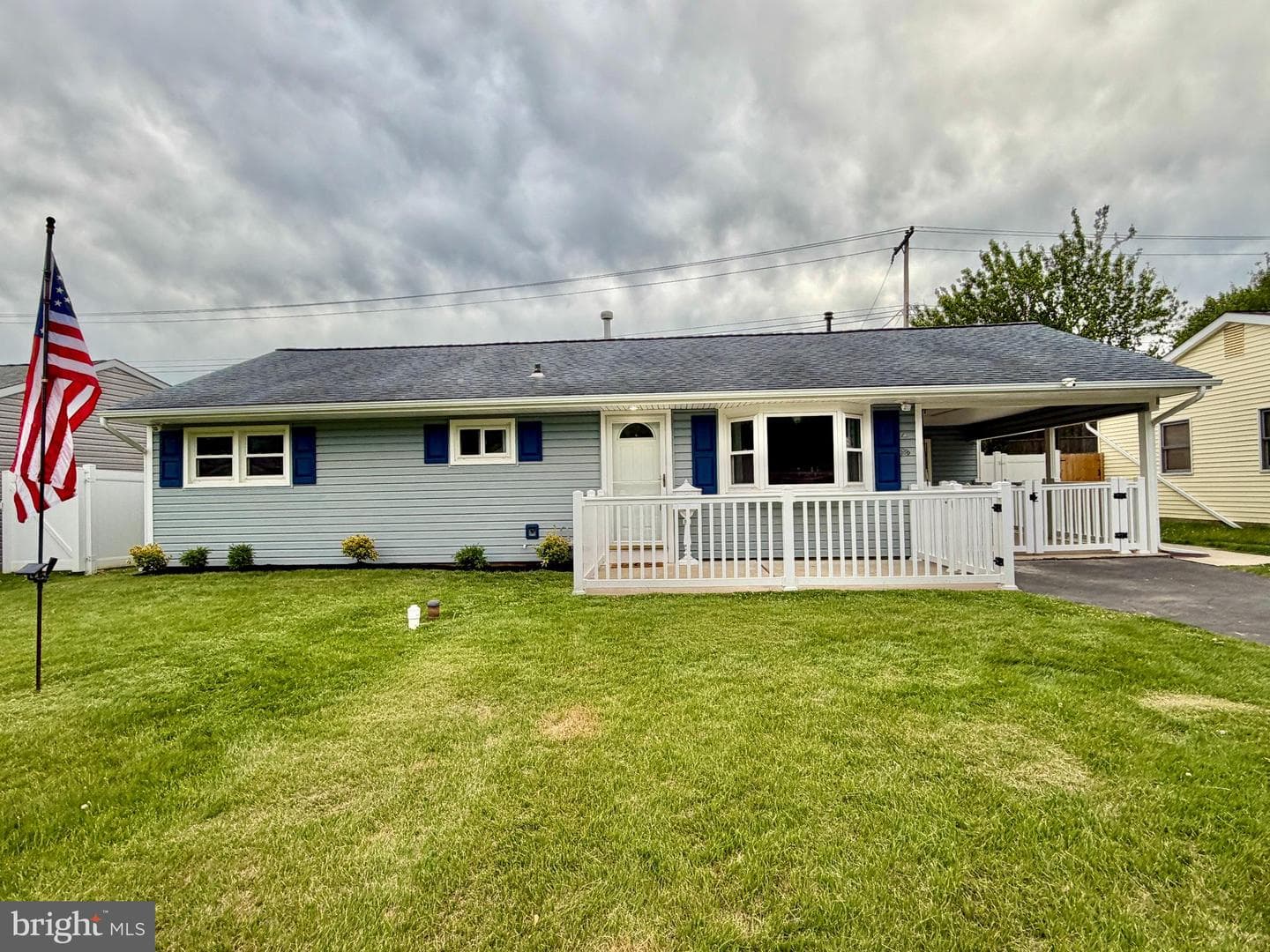 619 Beaumont Road photo 7