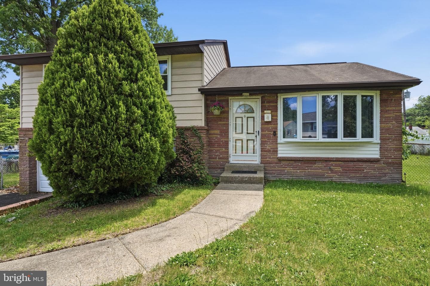 27 Revere Street photo 2