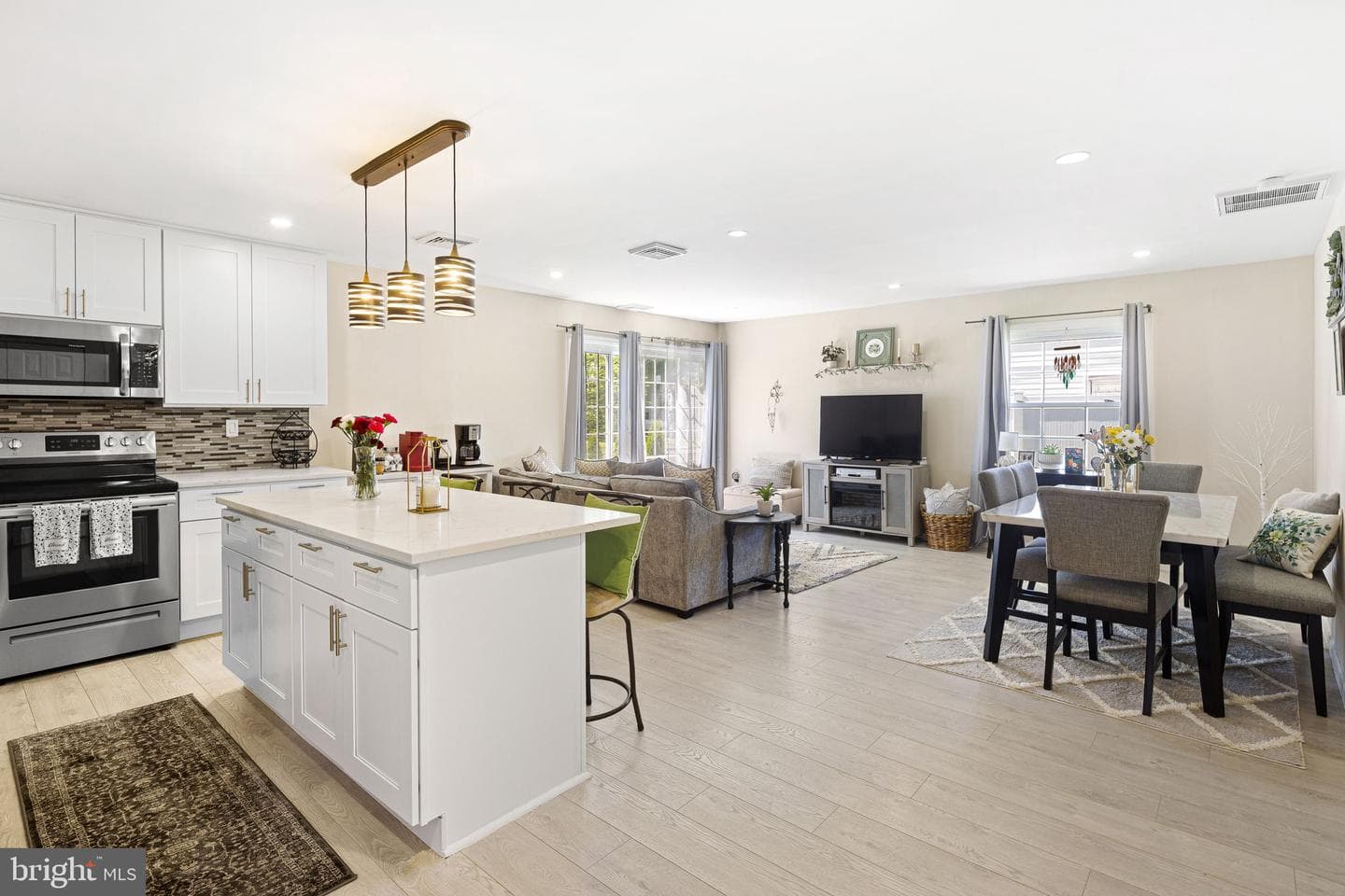24 Garden Lane photo 12