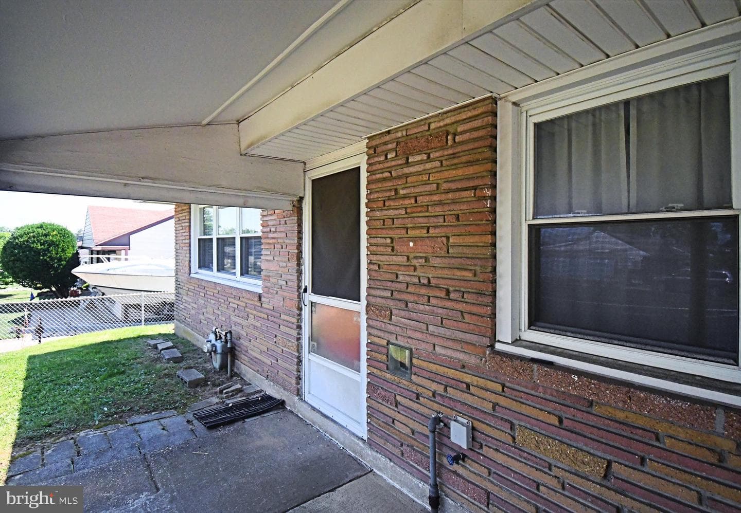 2903 Windsor Drive photo 4