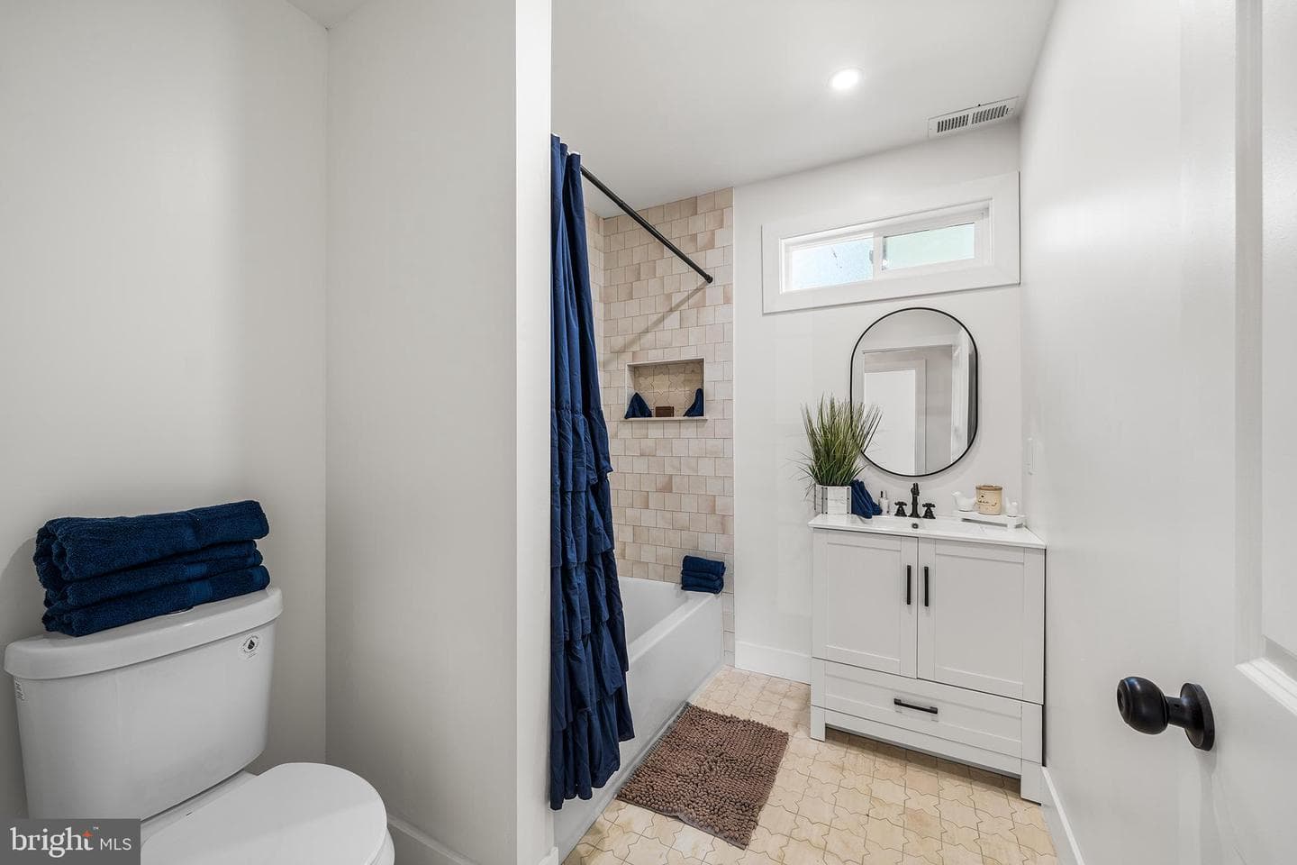 218 Plumbridge Drive photo 13