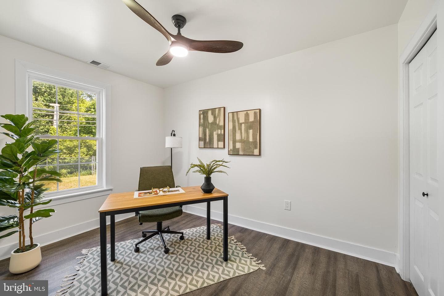 218 Plumbridge Drive photo 14