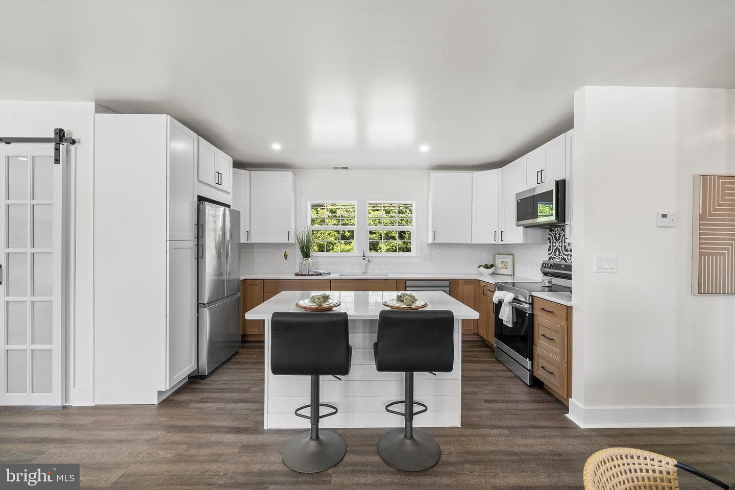 218 Plumbridge Drive photo 4
