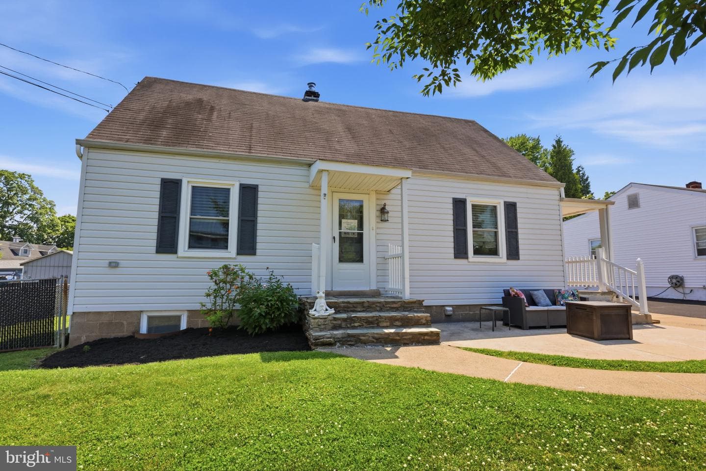 49 4th Street photo 2