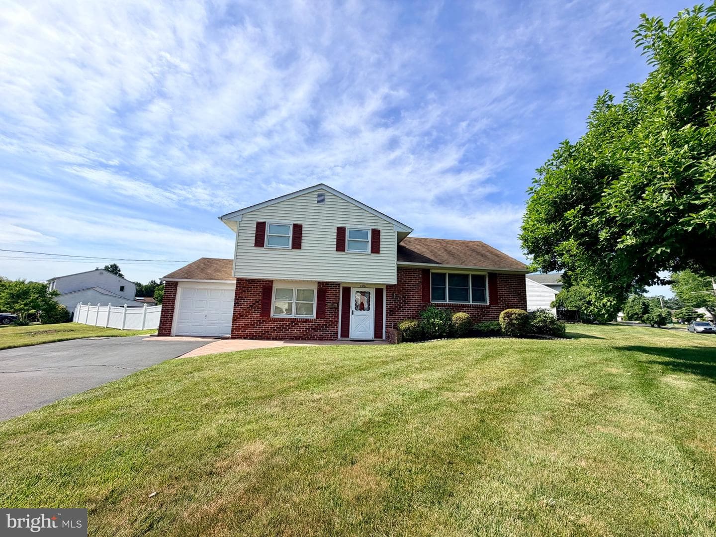 206 Waverly Road, Southampton