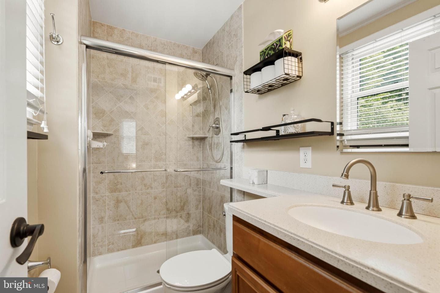 507 American Drive photo 17