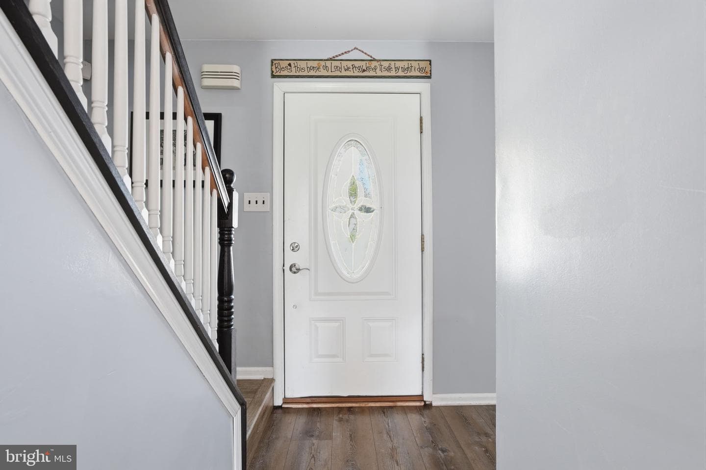 276 Hampton Drive photo 5