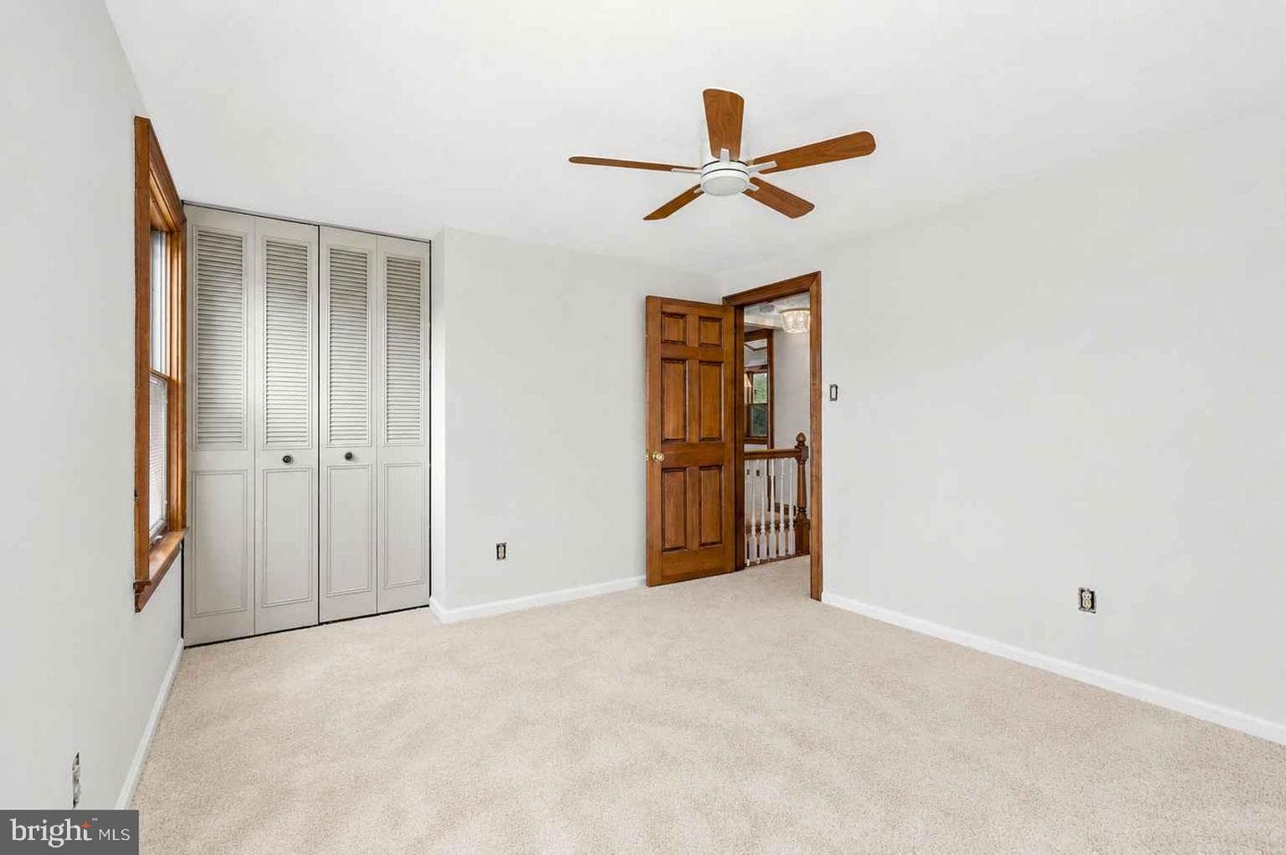 249 Cambridge Drive photo 21