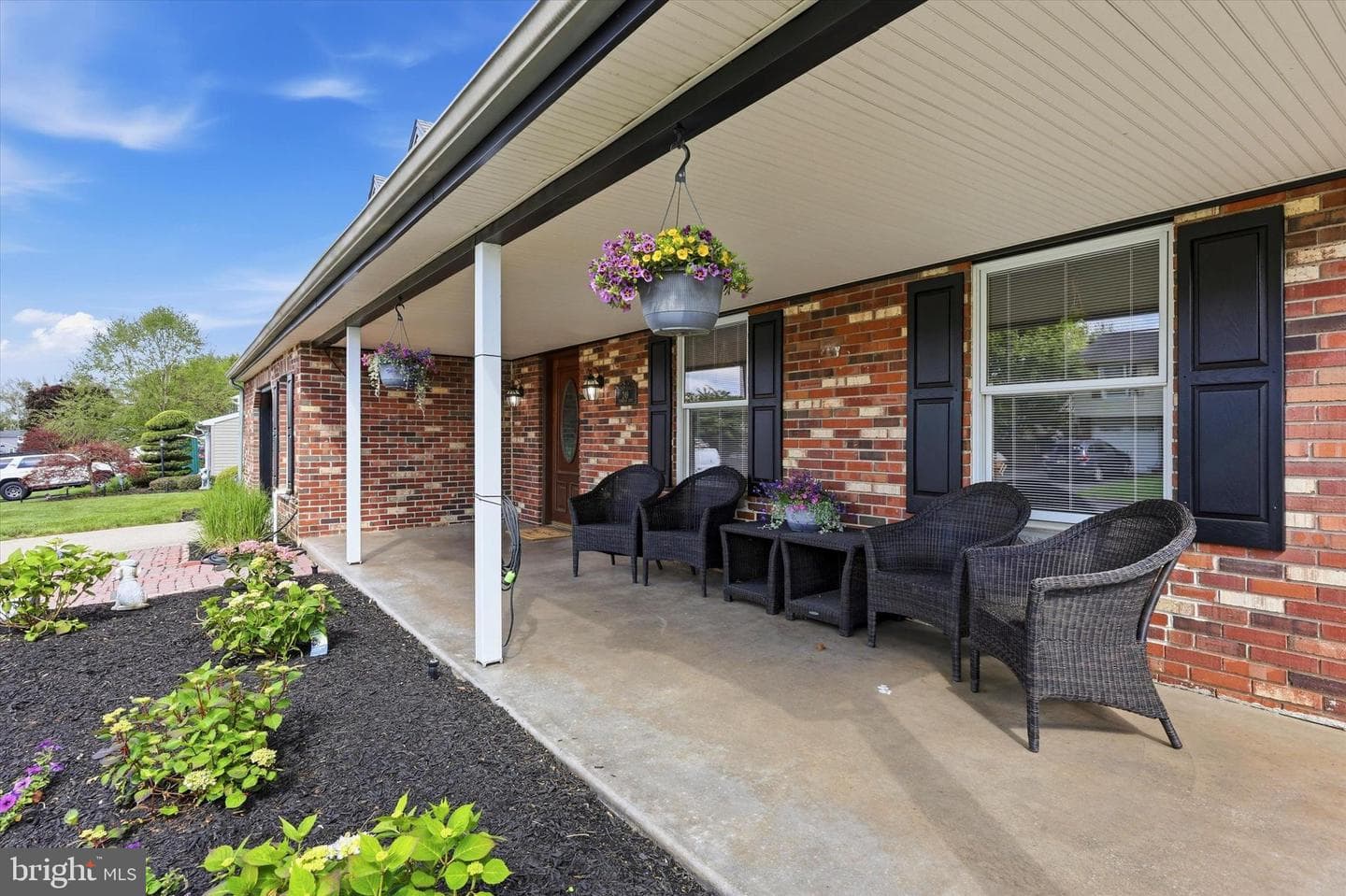 249 Cambridge Drive photo 4