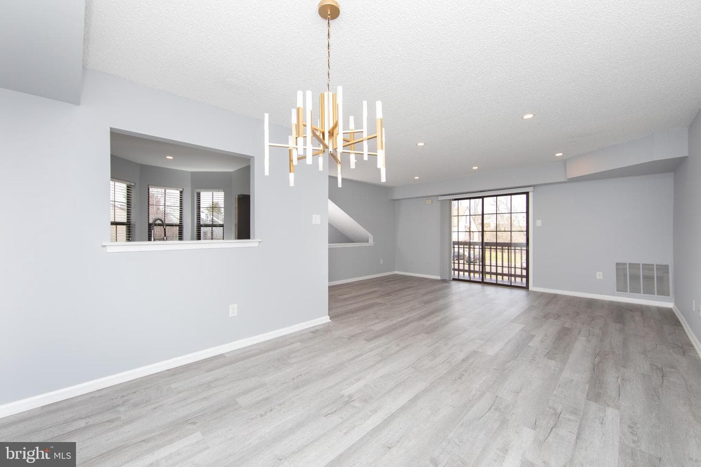 1408 Clark Court photo 8