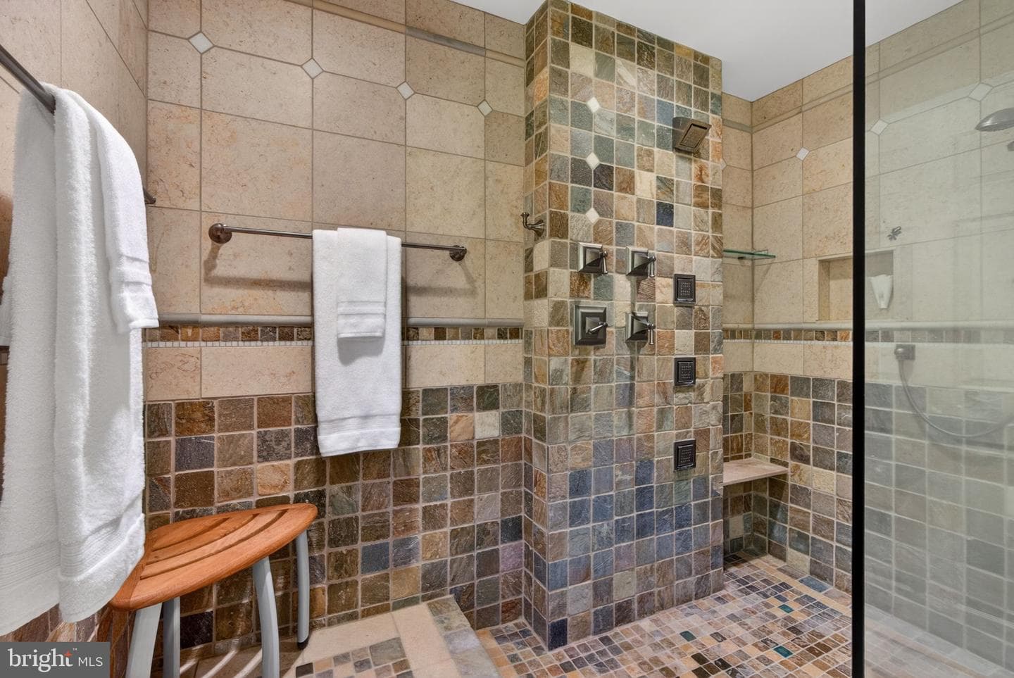 4830 Redfield Road photo 5