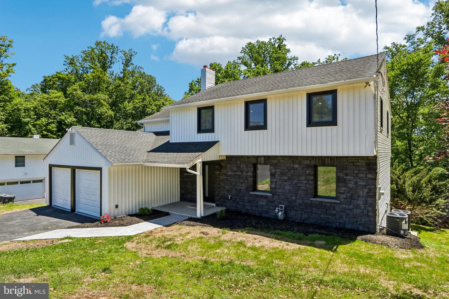 444 Rocksville Road photo 3