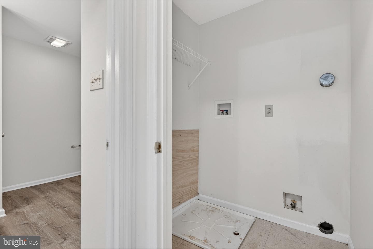 2539 Sanibel Court photo 24
