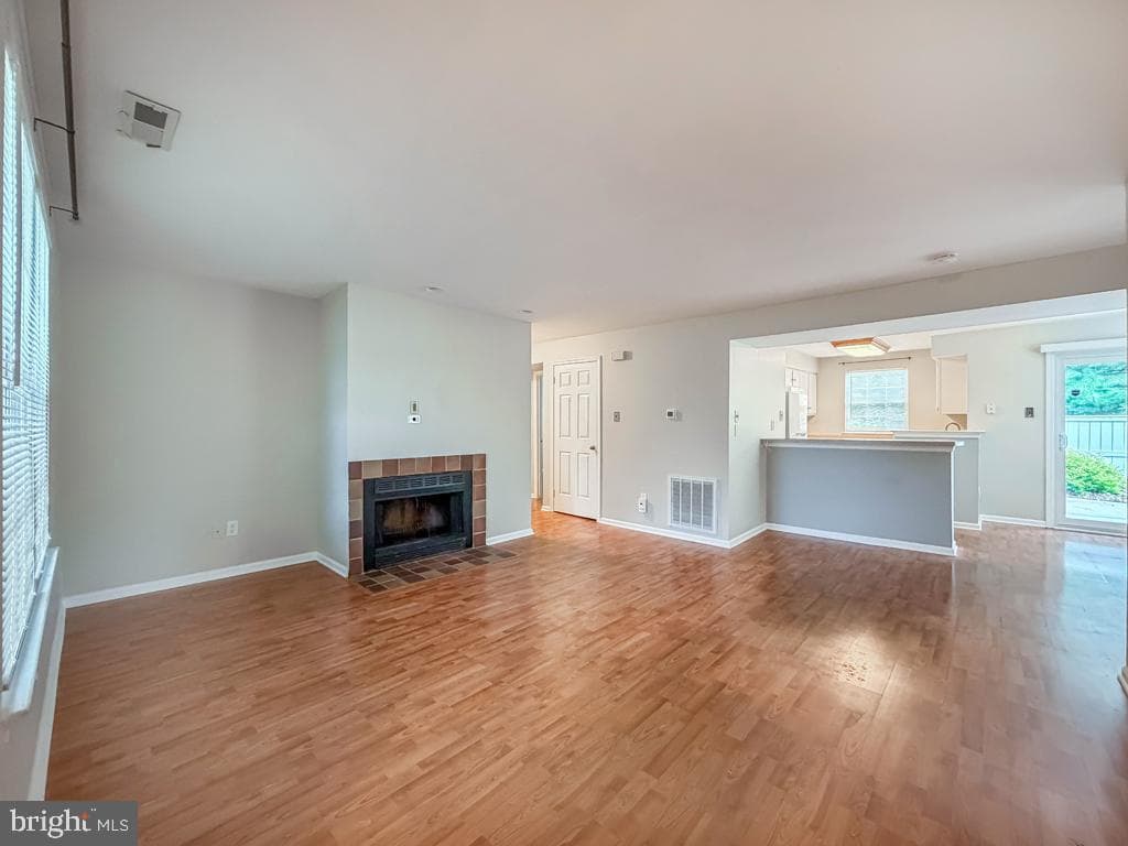 601 Rose Hollow Drive #a photo 3
