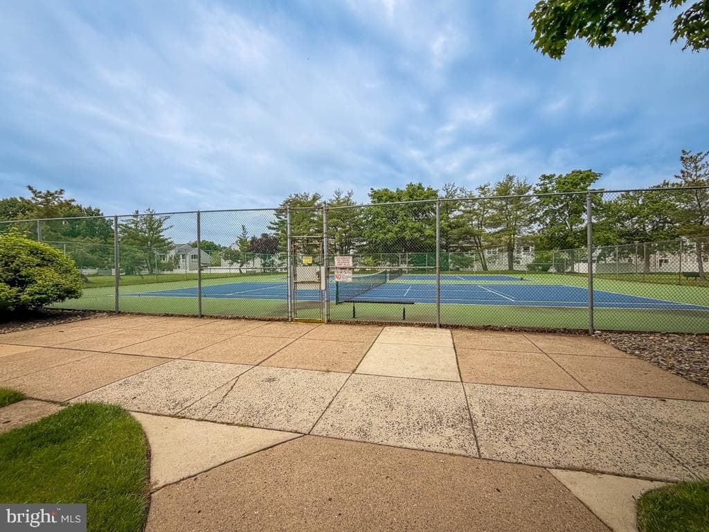 601 Rose Hollow Drive #a photo 30