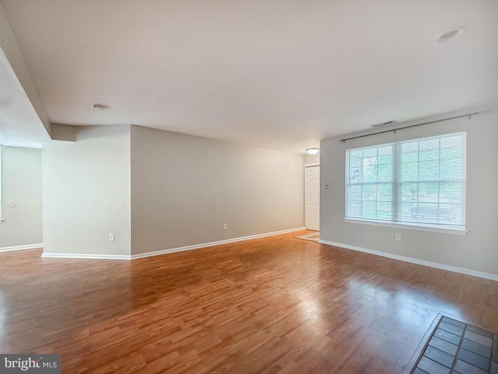 601 Rose Hollow Drive #a photo 8
