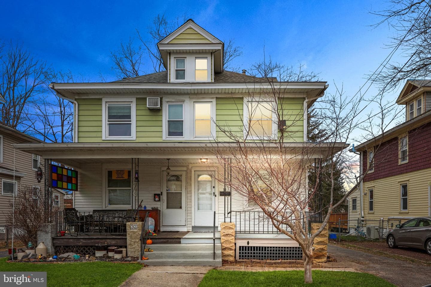 34 E Hendrickson Avenue photo 4
