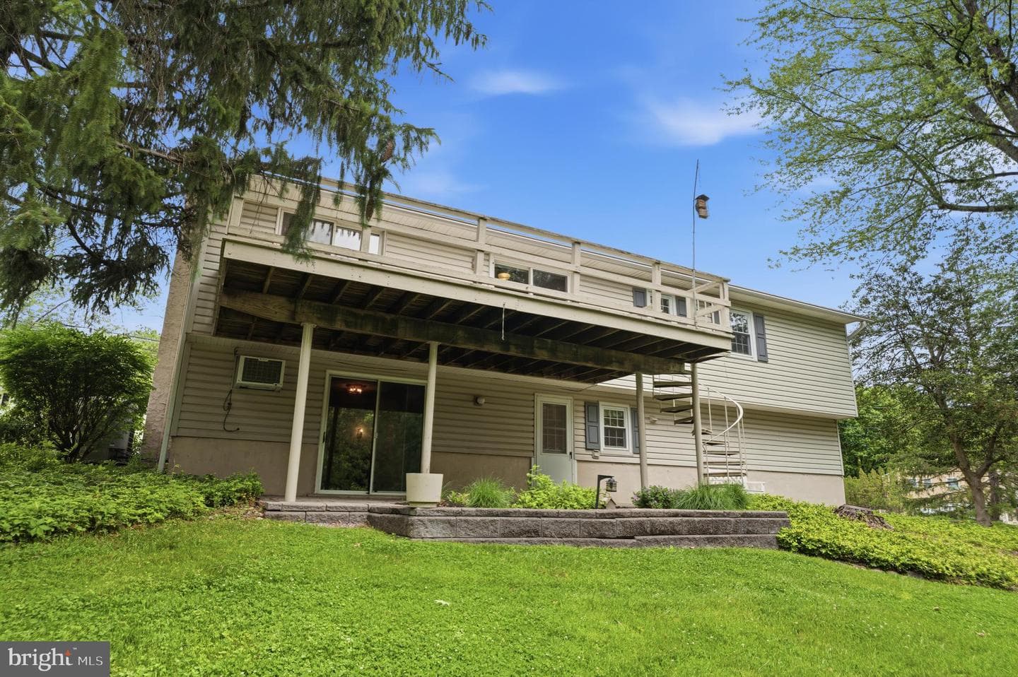 1198 Strathmann Drive photo 44