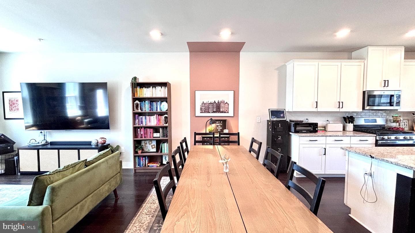 131 Park Place photo 18