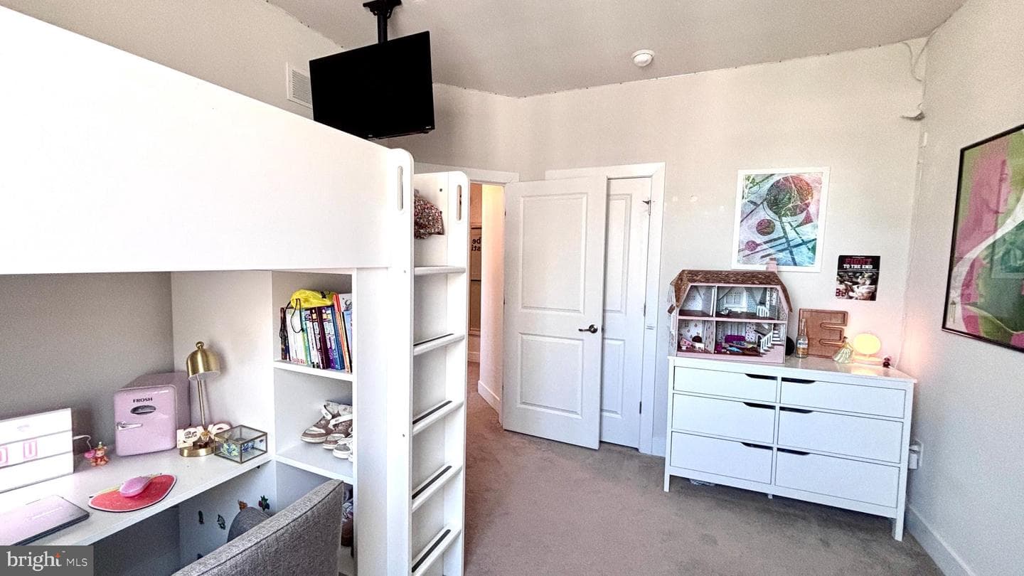 131 Park Place photo 39
