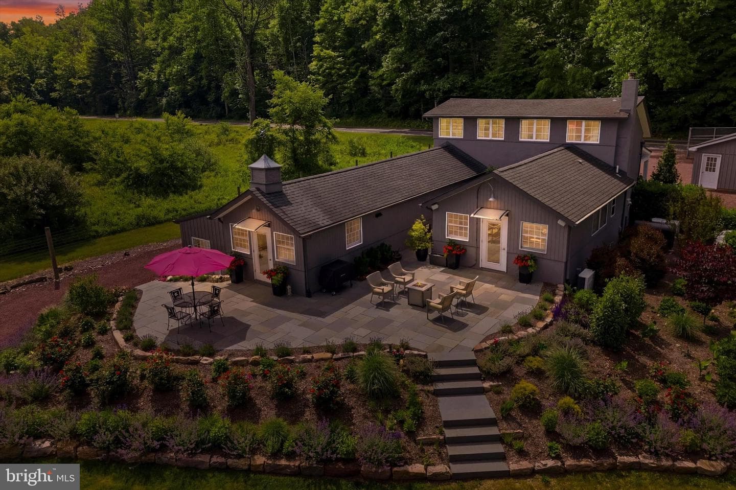 1935 River Road, Upper Black Eddy