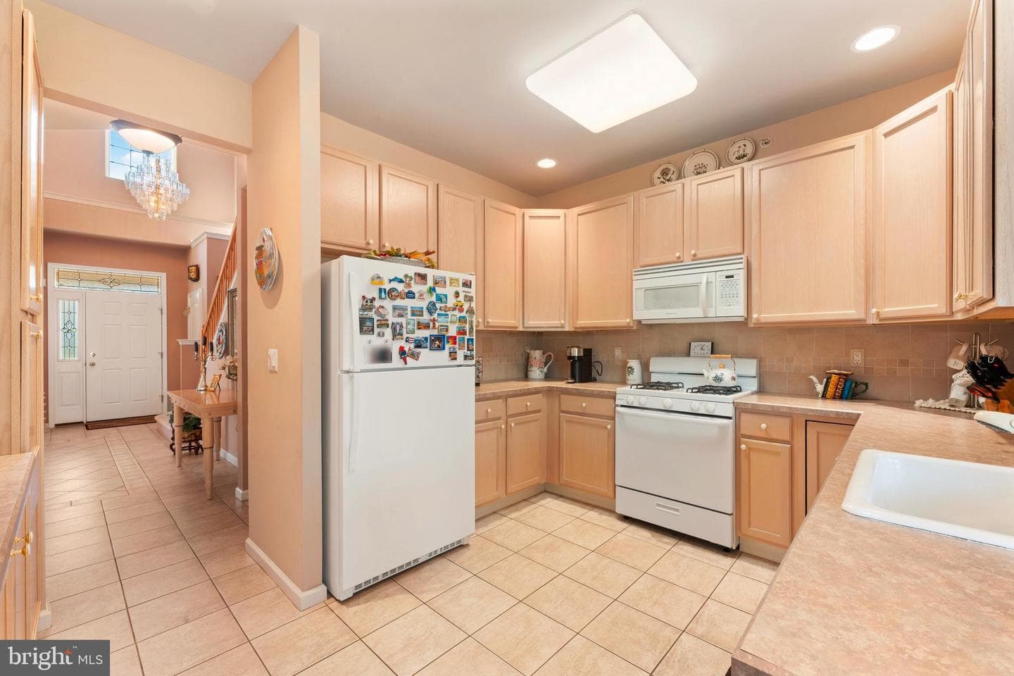 342 N Founders Court photo 14