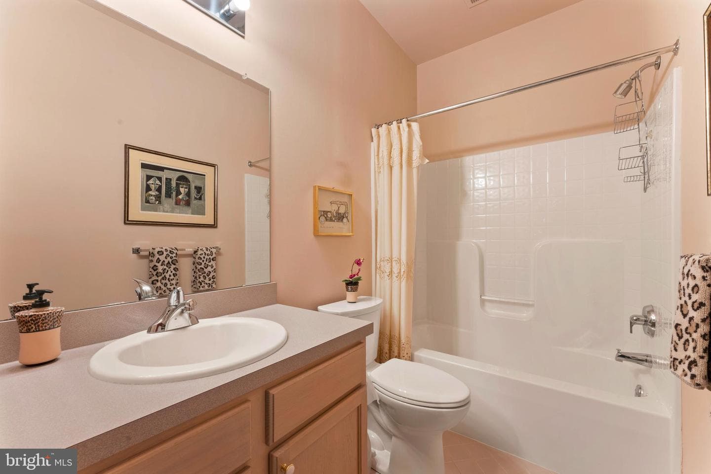 342 N Founders Court photo 33