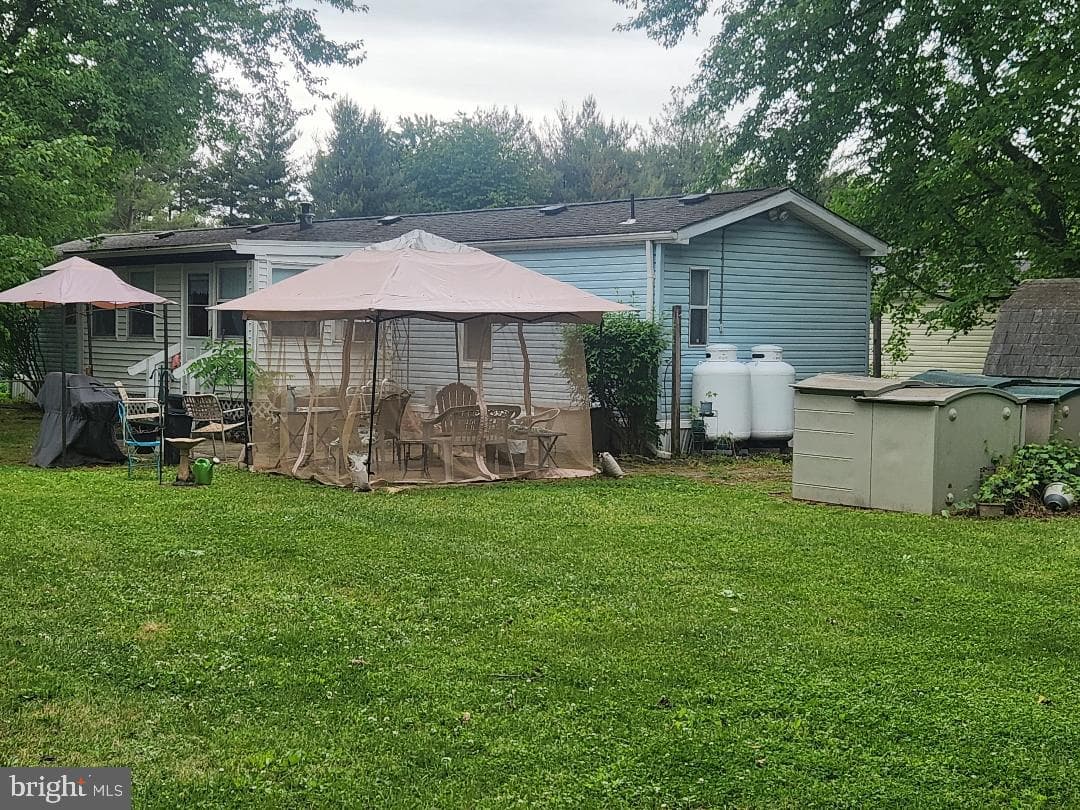 6150 Clearview Avenue photo 19