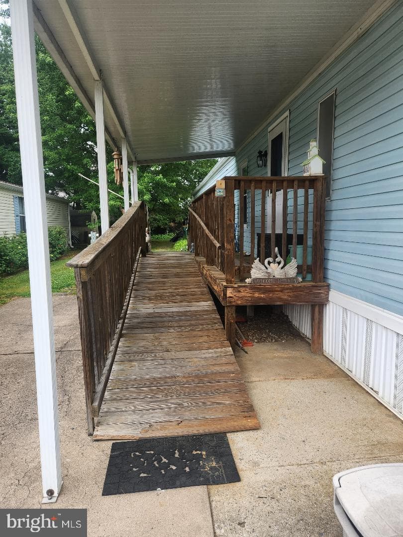 6150 Clearview Avenue photo 24