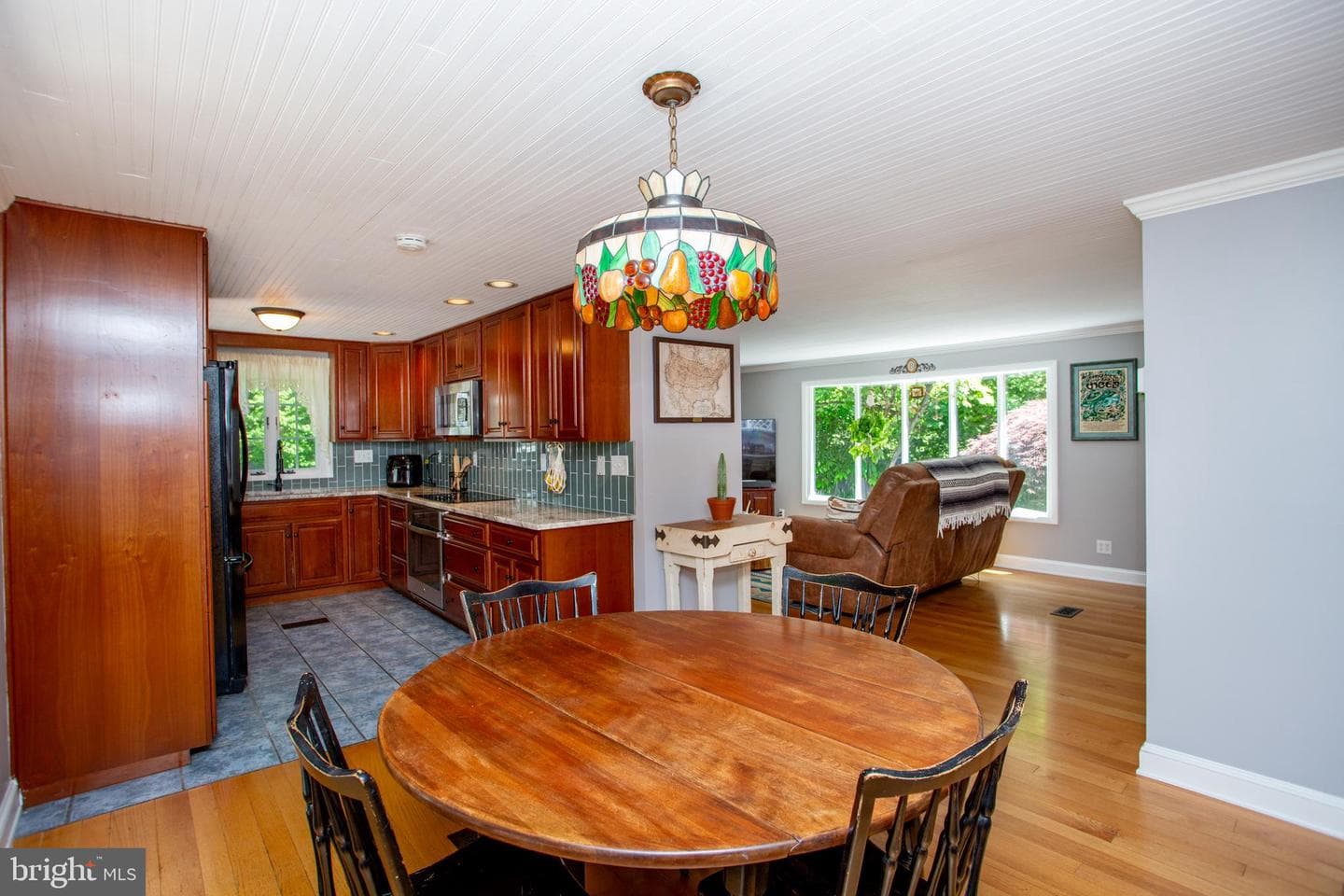 305 Tower Road photo 13