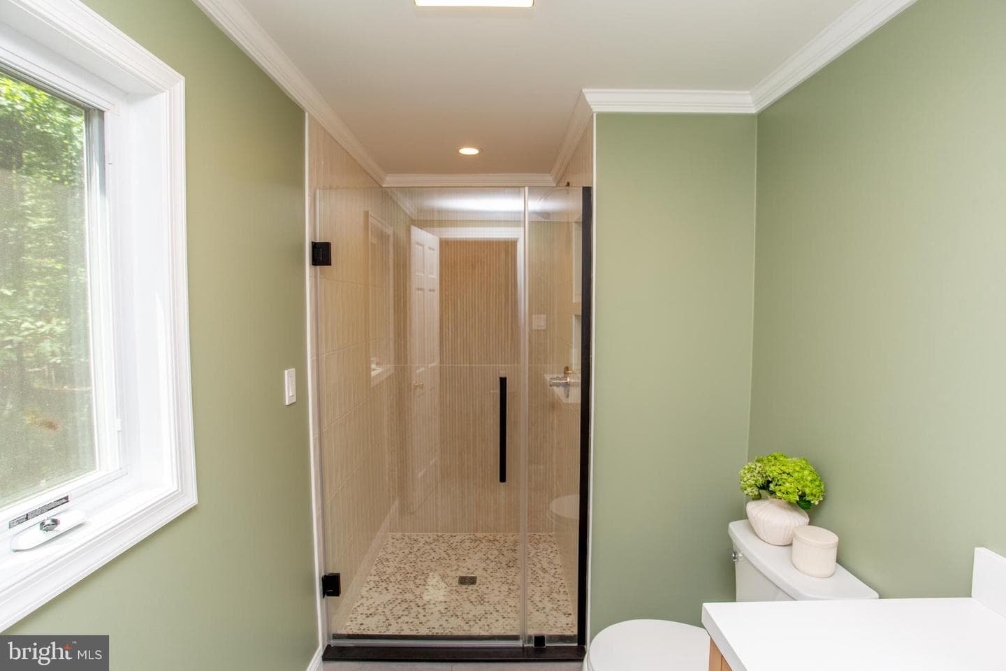 305 Tower Road photo 26