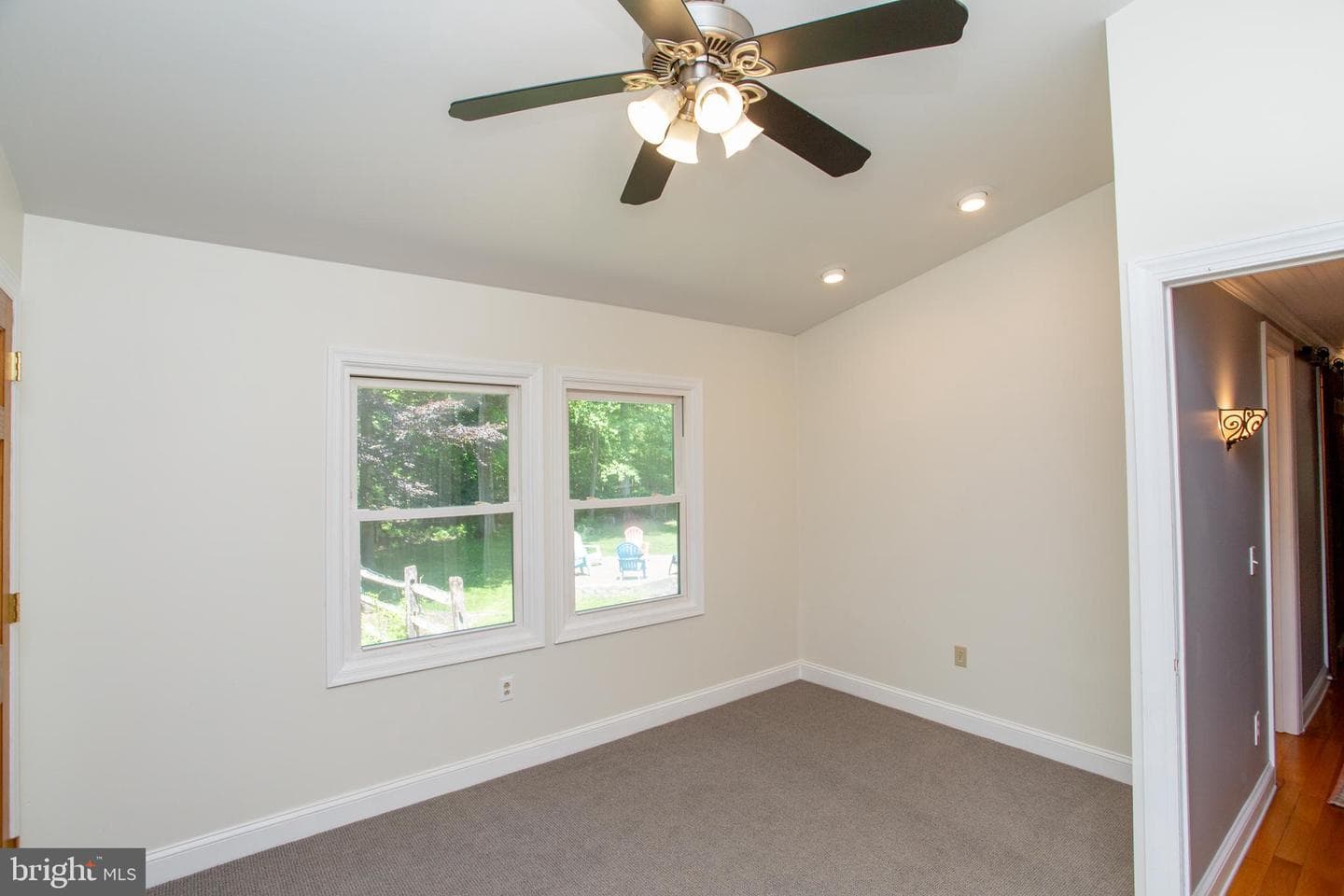 305 Tower Road photo 29