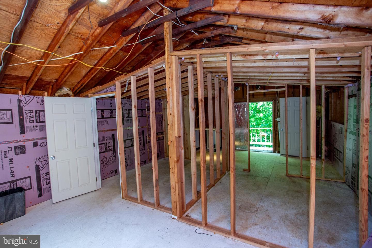 305 Tower Road photo 59