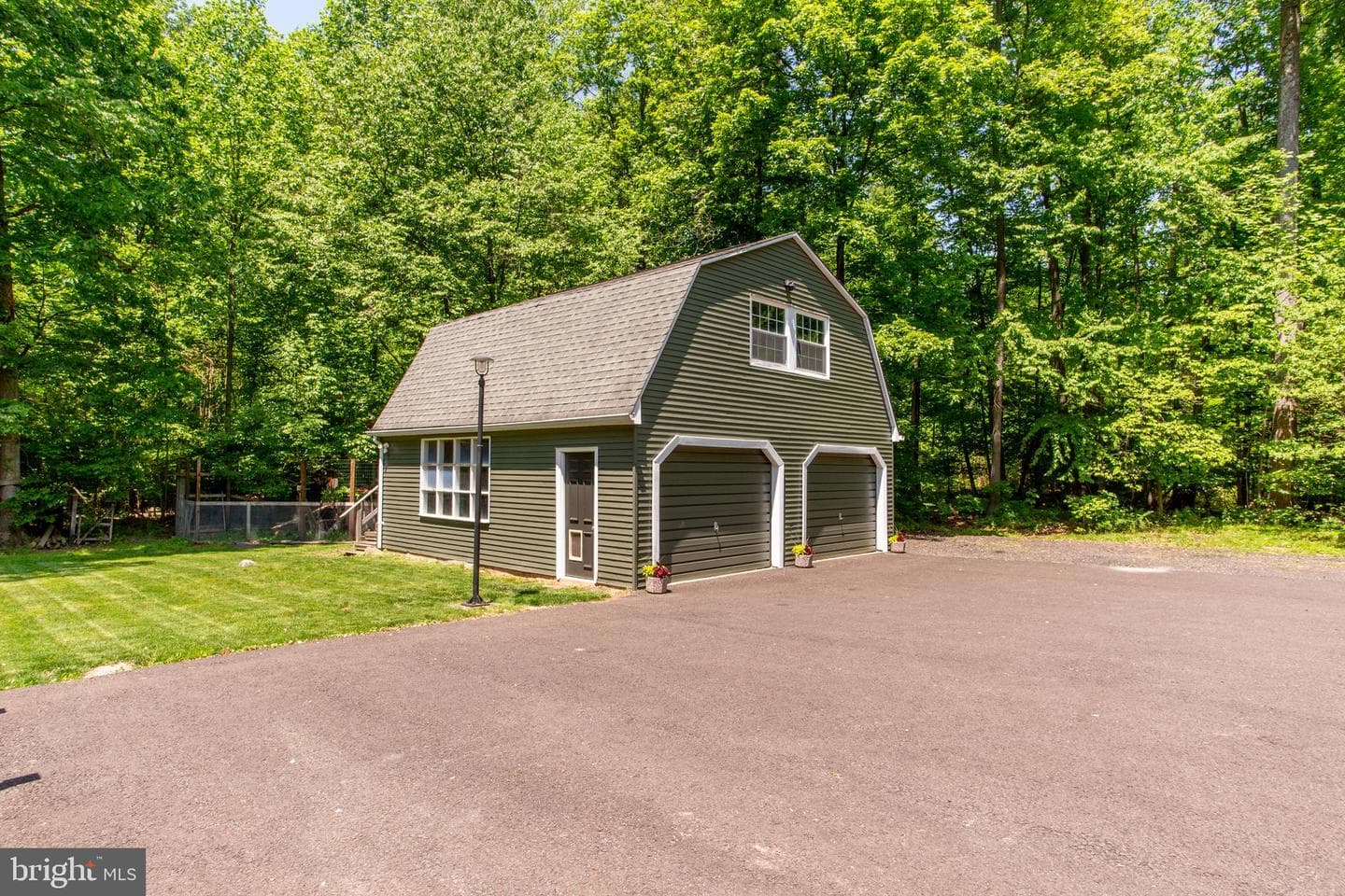 305 Tower Road photo 62