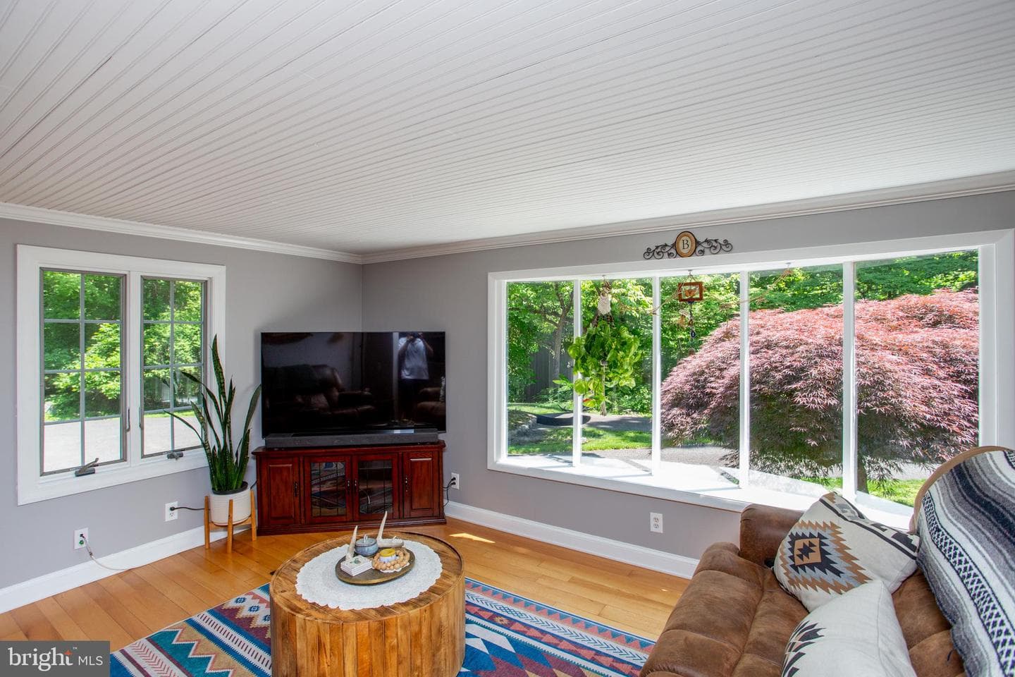 305 Tower Road photo 7