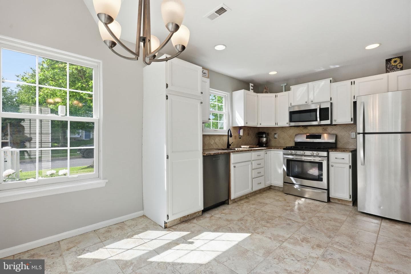 45 Honey Locust Lane photo 14