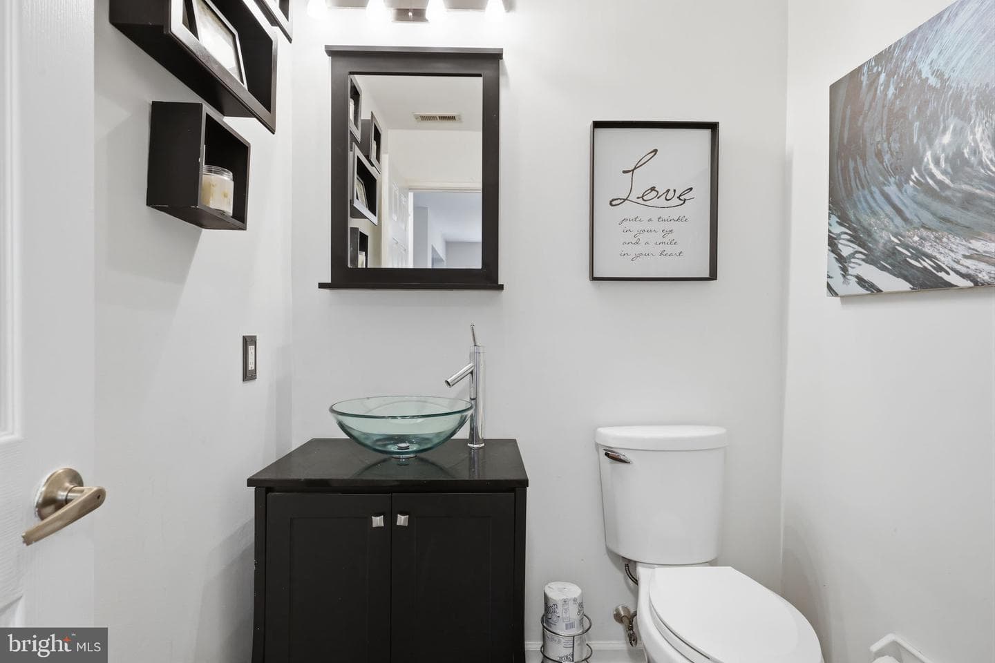 45 Honey Locust Lane photo 18