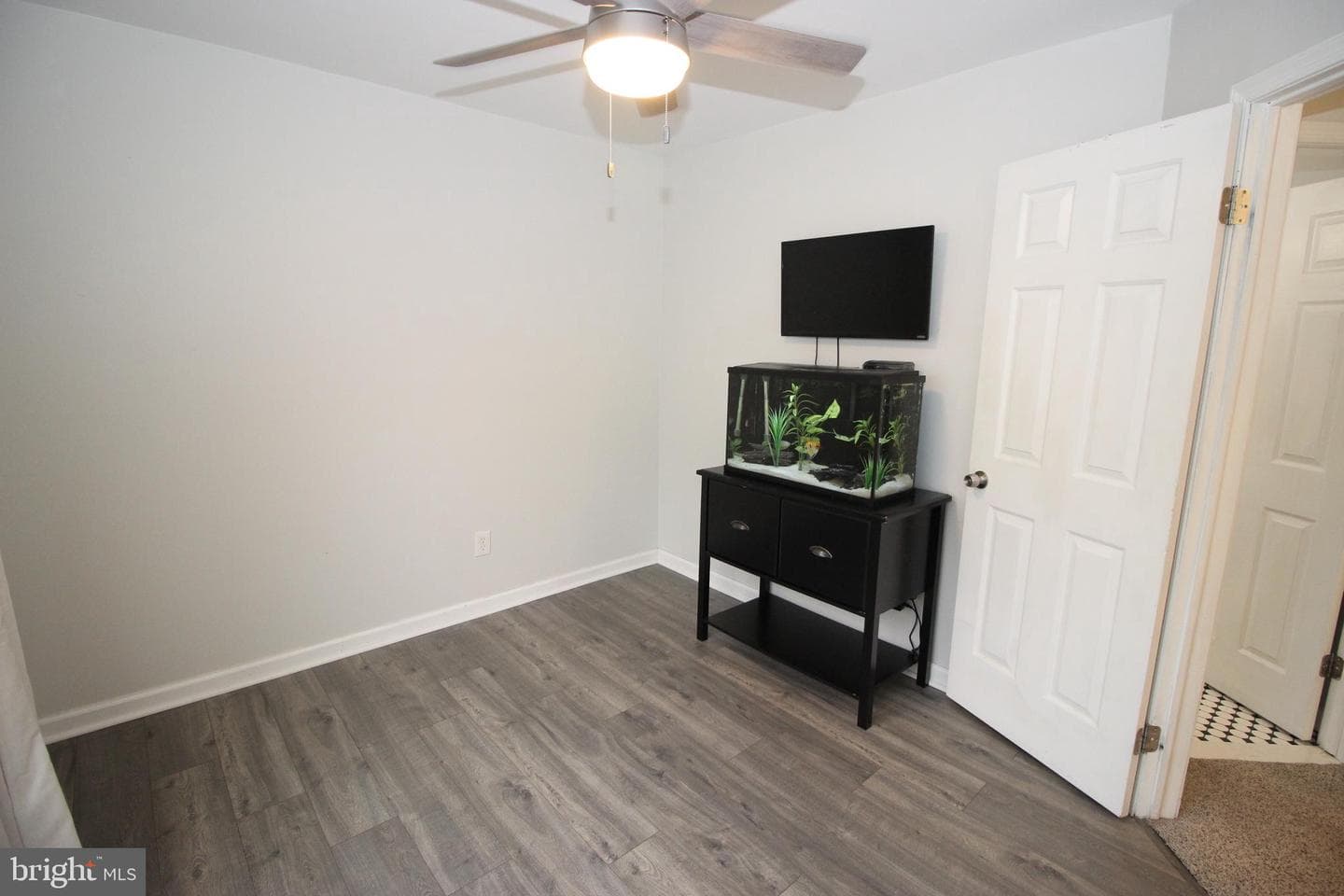 50 Taylors Way photo 27
