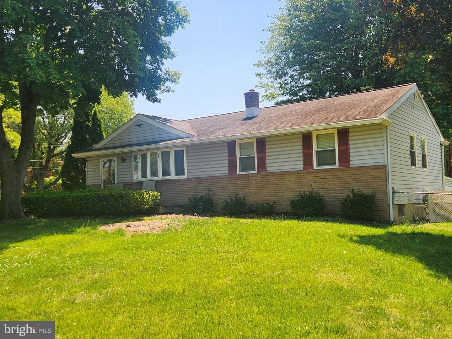 168 Ann Lane photo 3