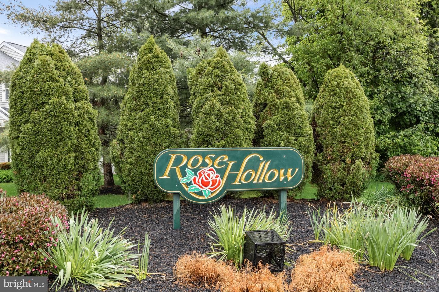 679 Rose Hollow Drive photo 26