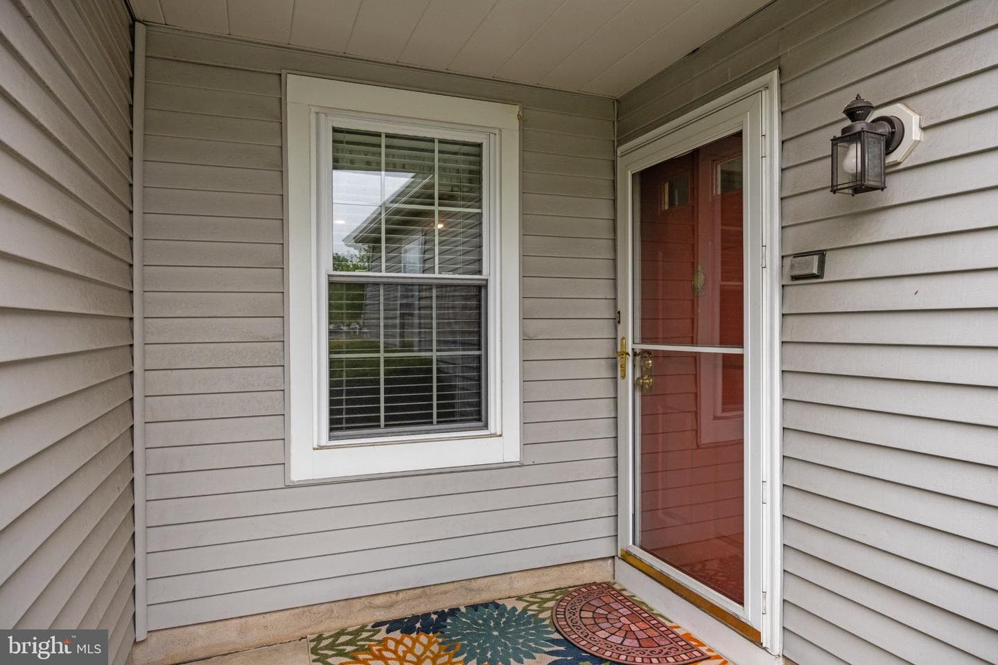 679 Rose Hollow Drive photo 4