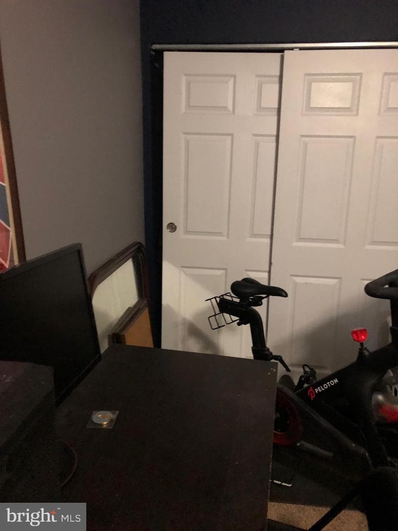 208 Bradley Court photo 40