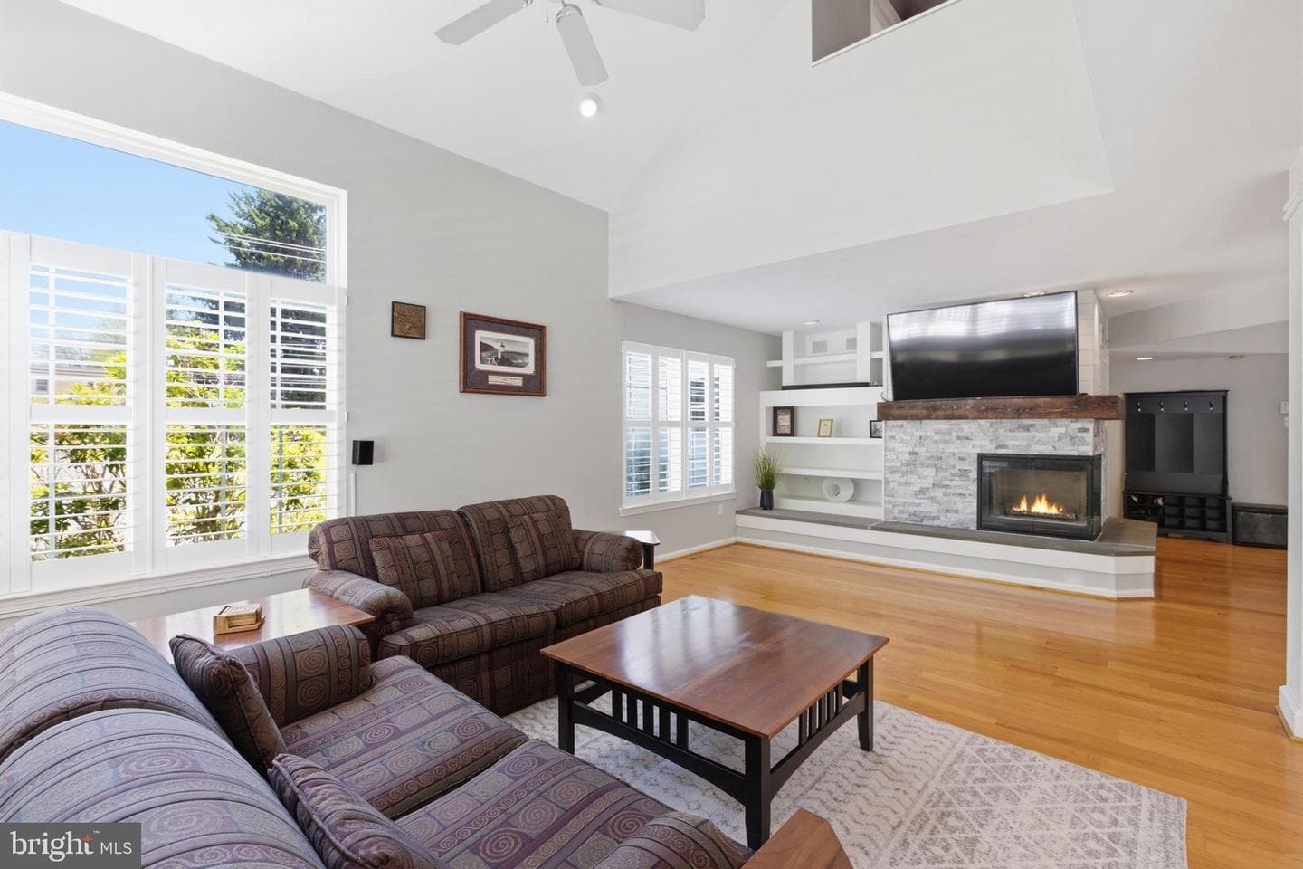 2301 Deer Path Drive photo 10
