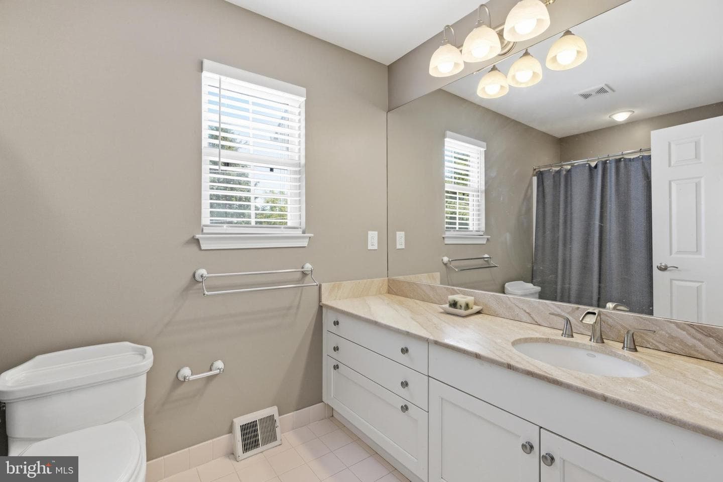 2301 Deer Path Drive photo 34