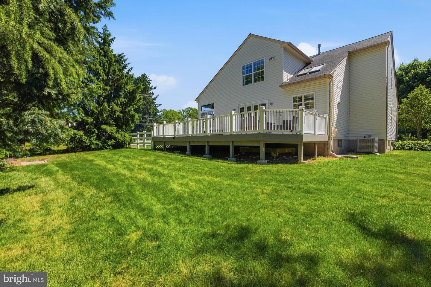 2301 Deer Path Drive photo 42